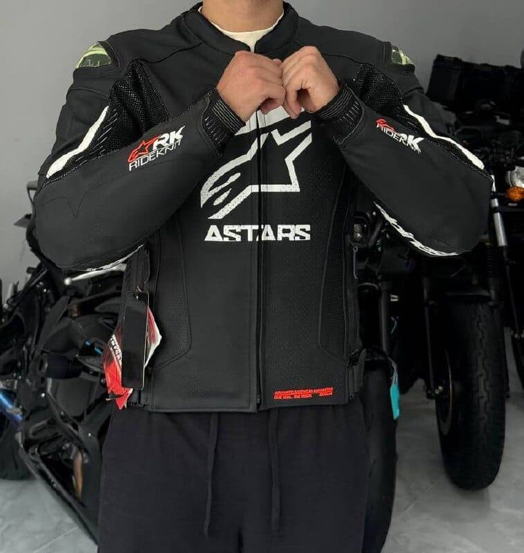 Alpinestars GP Plus V4 — куртка 2