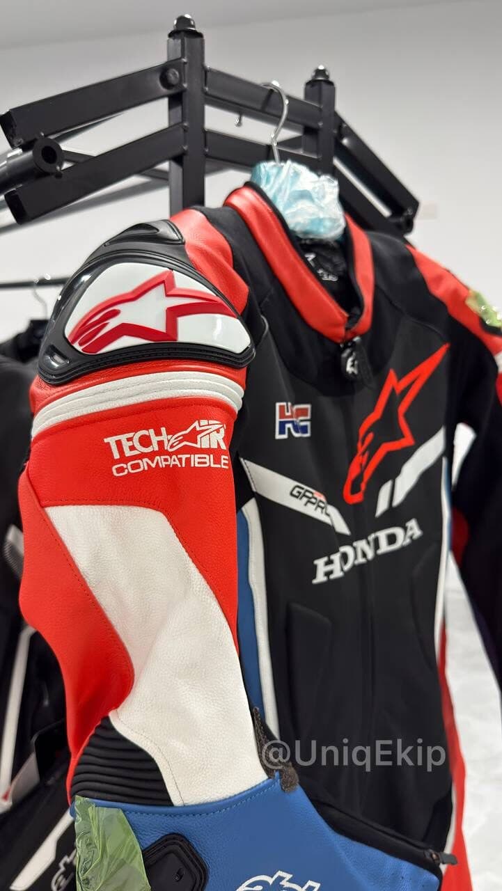 Alpinestars GP Pro V2 1PC 4