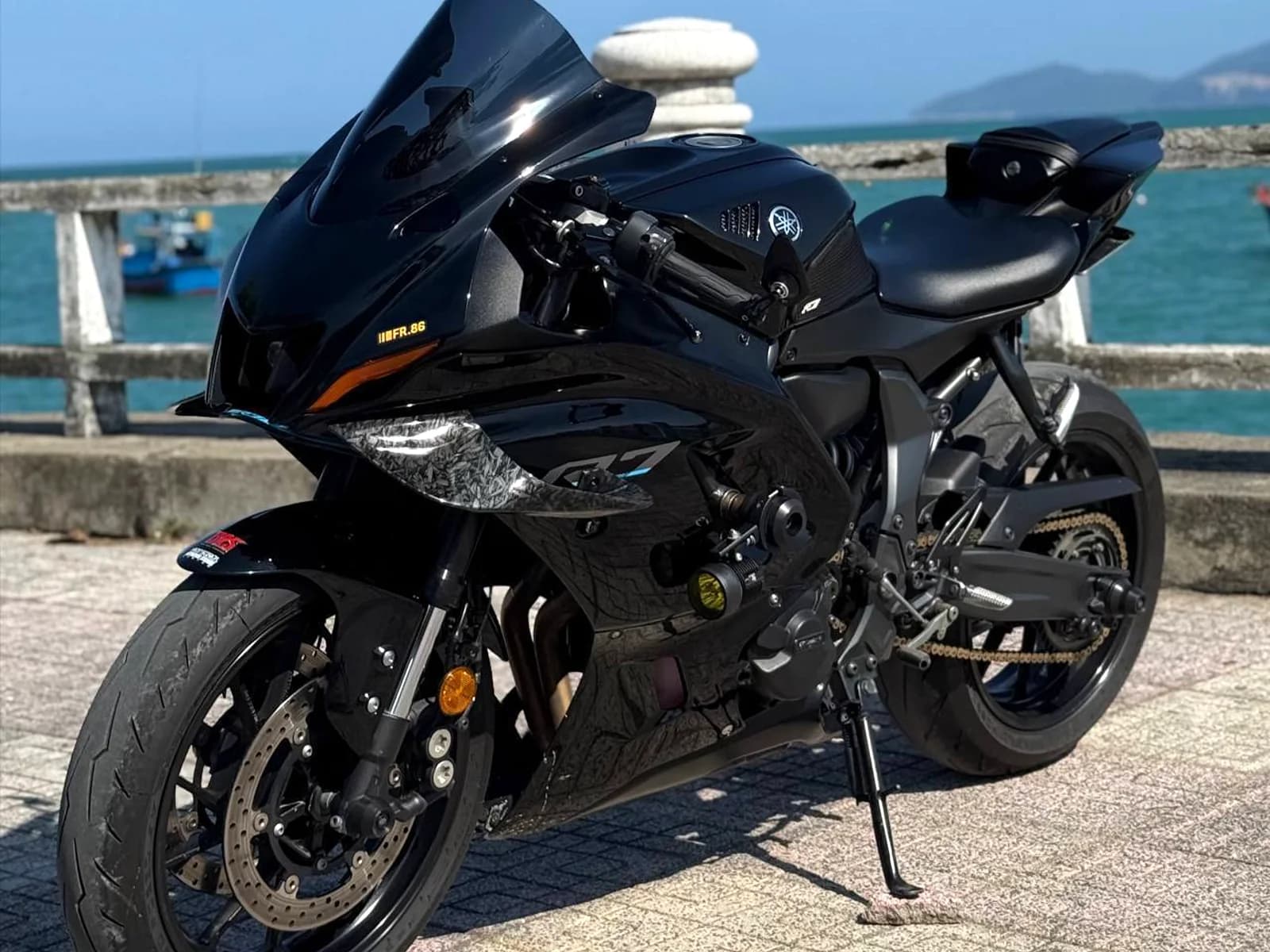 Yamaha YZF-R7