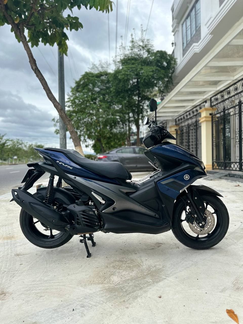 Yamaha NVX 155cc 4