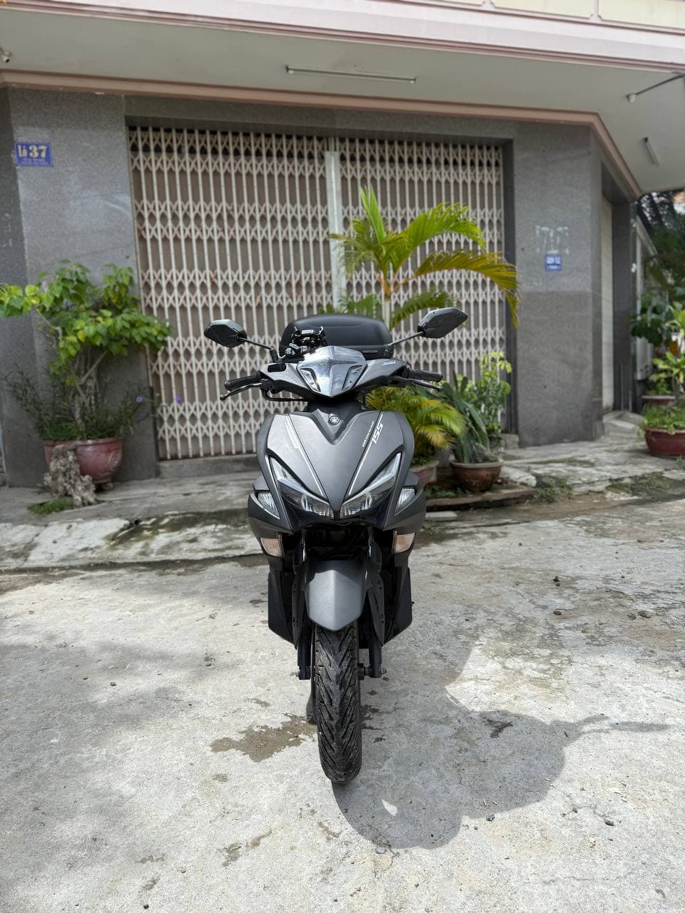 Yamaha NVX 155cc 2