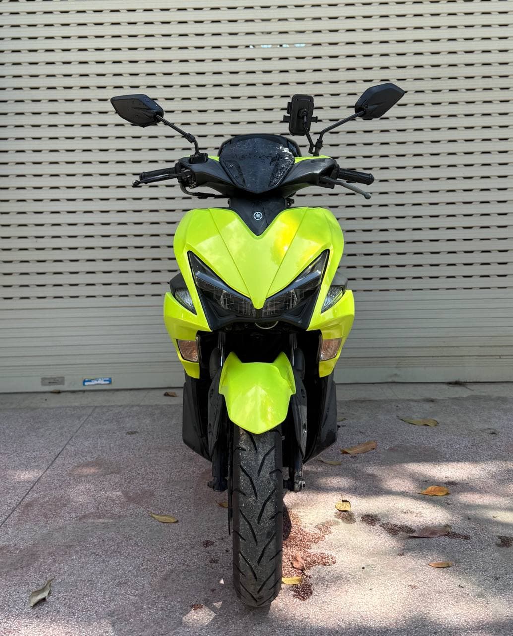 Yamaha NVX 155cc 2