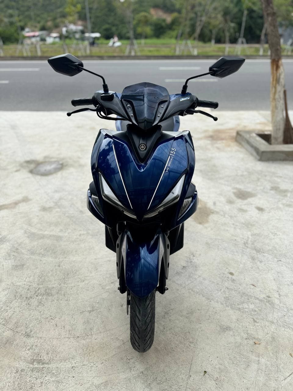 Yamaha NVX 155cc 2